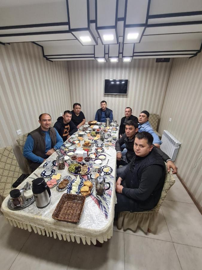 Alikhan Bukhara Esterno foto